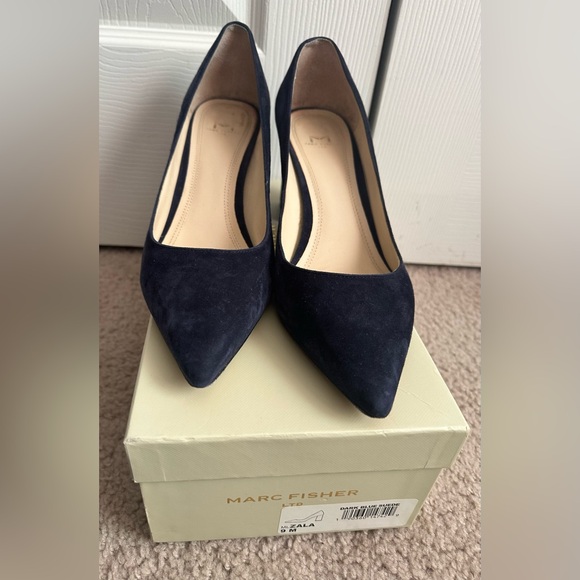 Marc Fisher Shoes - Marc Fisher Navy Suede Heels